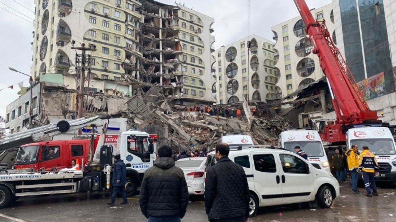 Diyarbakır’da ağır hasarlı bina sayısı 3 bin 252’ye çıktı