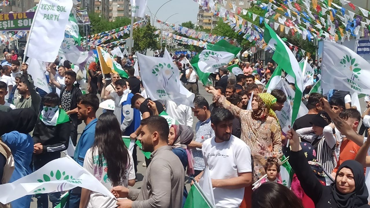 Yeşil Sol Parti Diyarbakır mitingi başladı