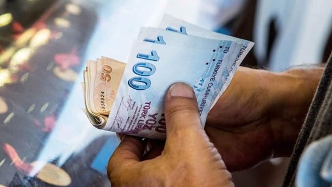 Çalışma Bakanı: En düşük memur maaşı 22 bin lira olacak