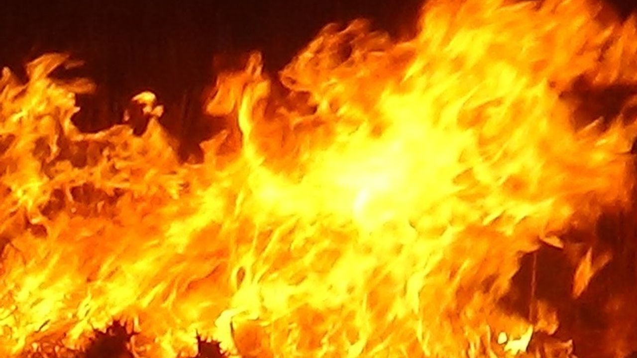 Diyarbakır Sur’da yangın: 6 kişi hastaneye kaldırıldı