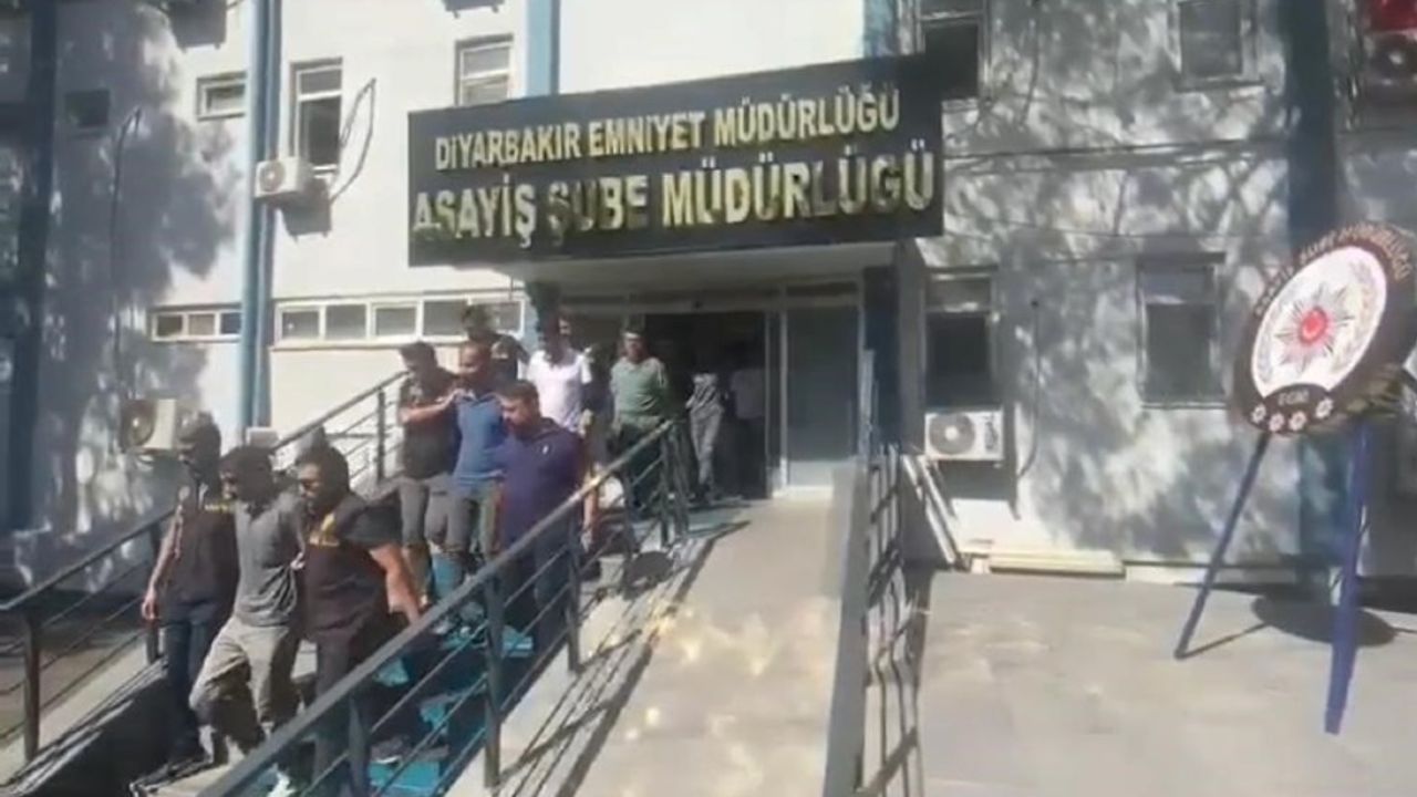 Diyarbakır’da kapkaç operasyonu: 10 şüpheli yakalandı