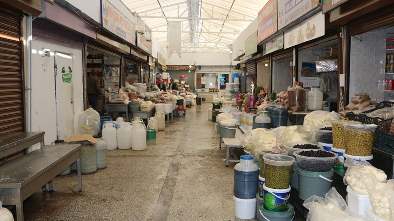 Diyarbakır’da kışlık peynirler tezgahlarda yerini almaya başladı