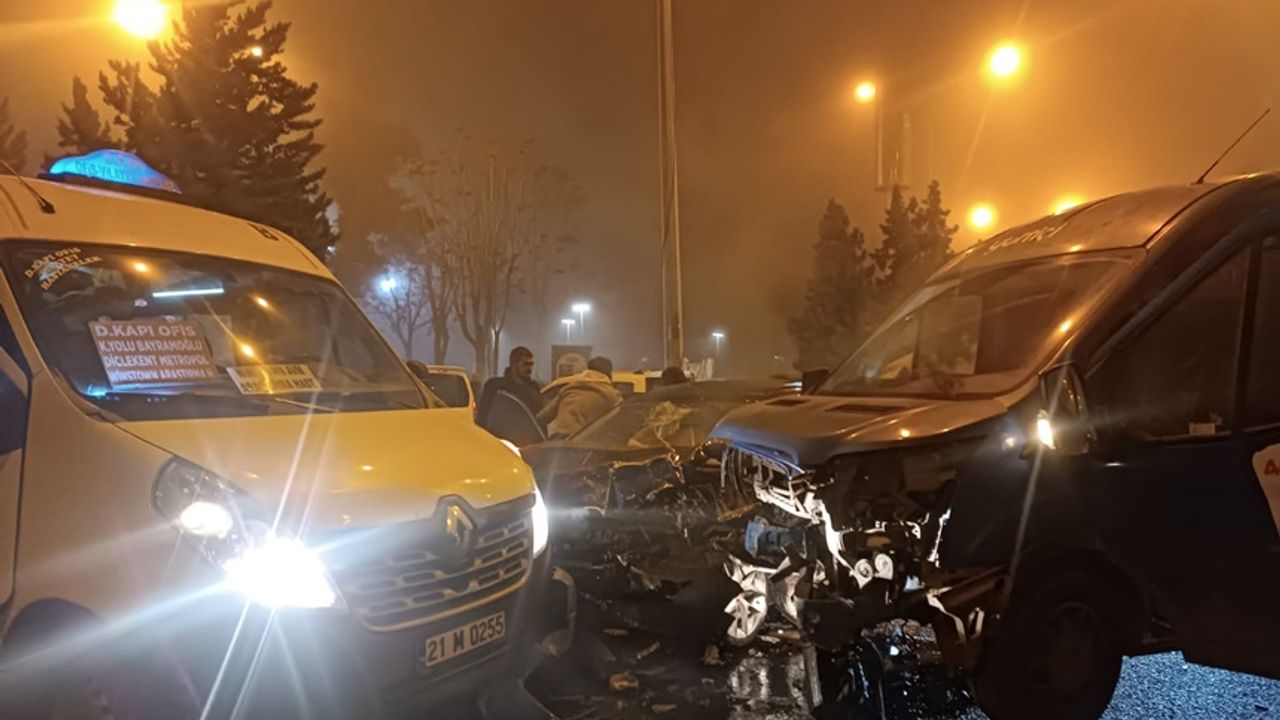 Diyarbakır Vilayette kaza: Yaralılar var