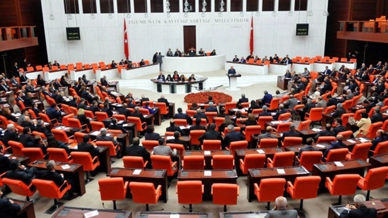 DEM Parti, CHP ve TİP'ten 9 Milletvekili için fezleke