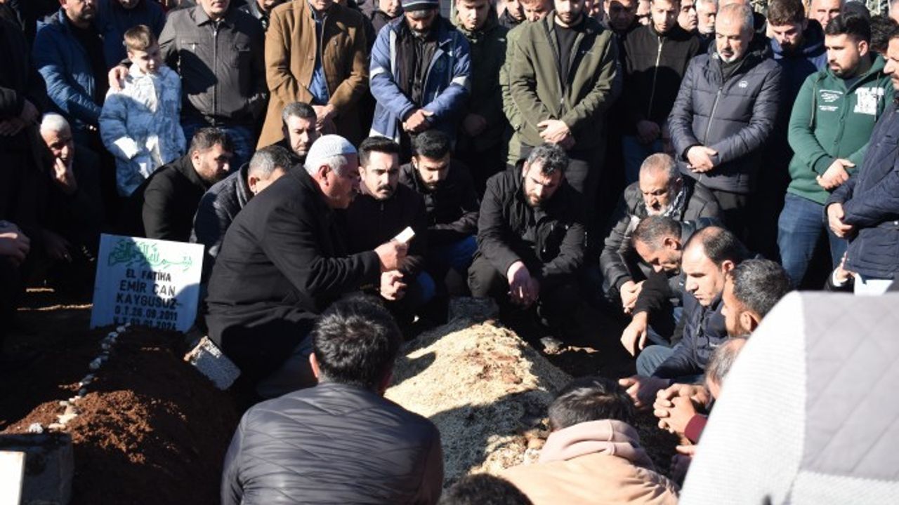 Diyarbakır’daki silahlı saldırıda yaşamını yitiren Aslan toprağa verildi
