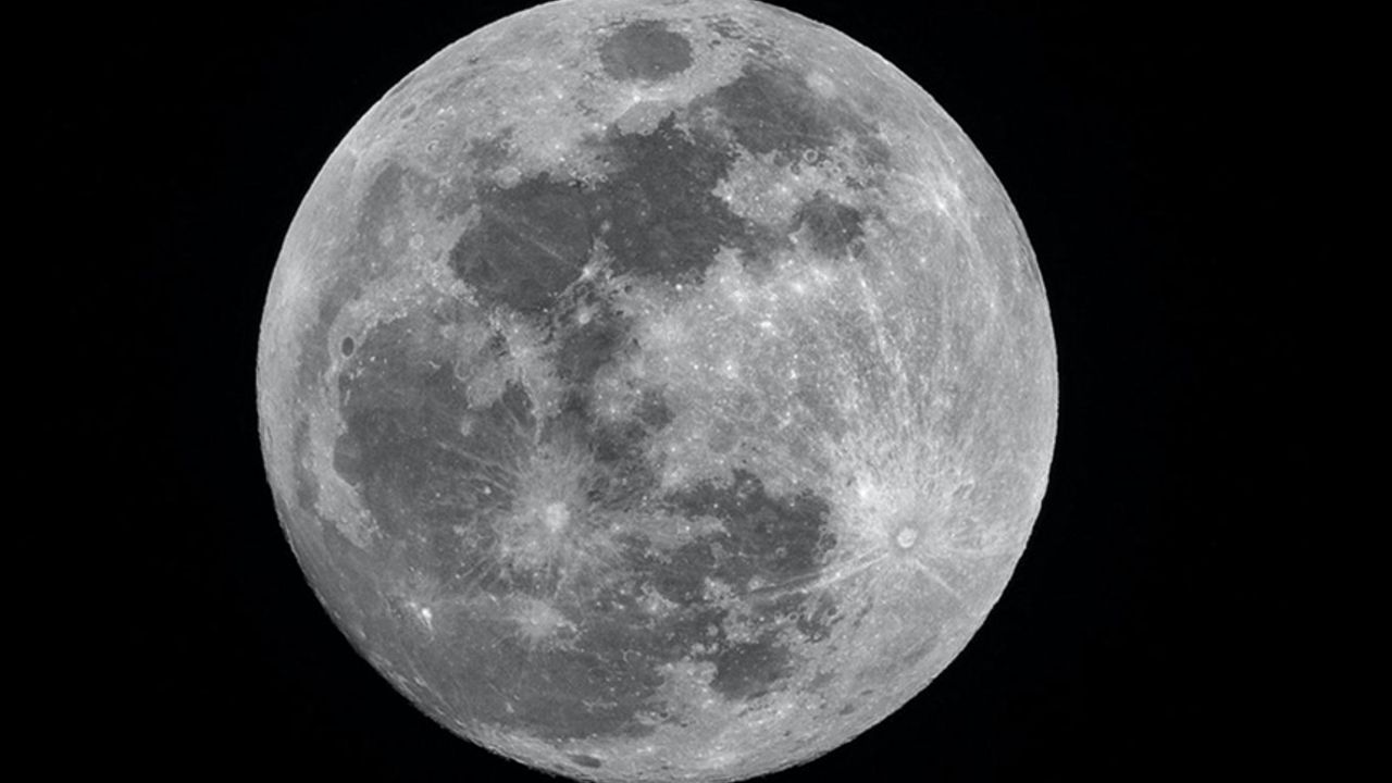 Bilim insanlarından Ay ile ilgili kritik uyarı