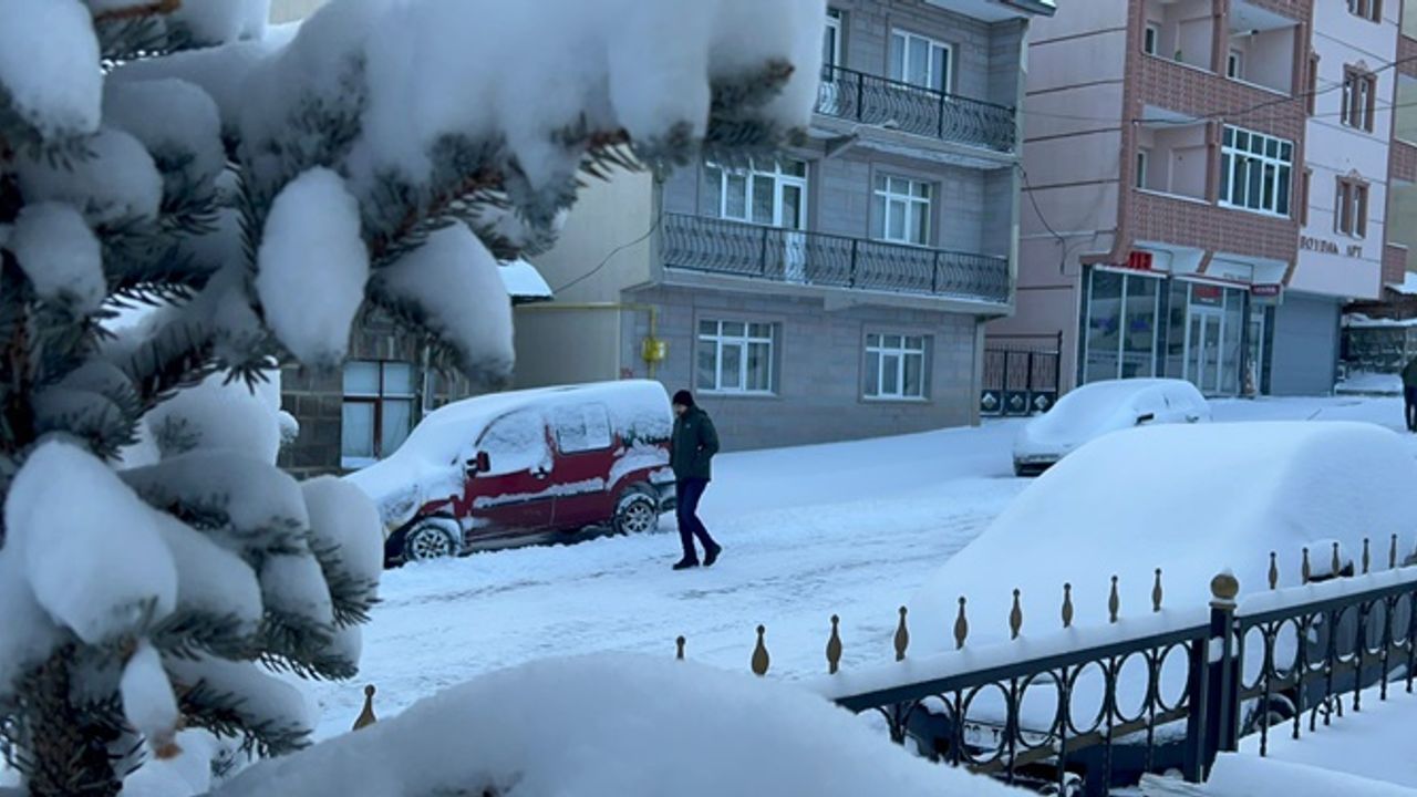Kars’ta 39 köy yolu ulaşıma kapandı