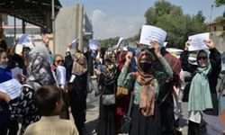 Afganistanlı kadınlardan Taliban protestosu