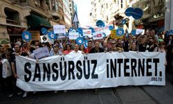 Freedom House: Türkiye internet özgürlükleri alanında en kötü yılını yaşıyor