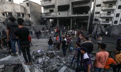 İsrail’in Gazze’de hastaneyi vurması ve savaş suçu