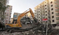 Diyarbakır’da 9 ayda ağır hasarlı binaların ancak yarısı yıkıldı