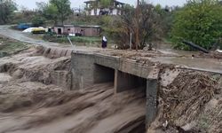 Sel ve fırtınanın etkili olduğun kentlerde: 9 ölü, 11 kayıp