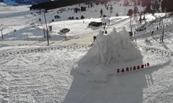 Kars Sarıkamış’ta kardan heykeller