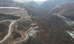 İliç’teki çöpler altın madeninin lisansı iptal edildi