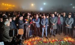 6 Şubat depreminde yaşamını yitirenler Diyar Galeria’da anıldı
