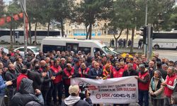 Diyarbakır Büyükşehir önünden seslendiler: Krizin faturasını ödemek istemiyoruz