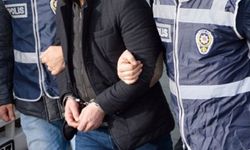 İzmir'de 4 gözaltı