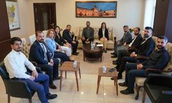 Diyarbakır Barosu, TMMOB ve TÜM BEL-SEN’den Eş Başkanlara ziyaret