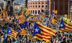 Katalonya’da bağımsızlığı savunan partiler çoğunluğu kaybetti