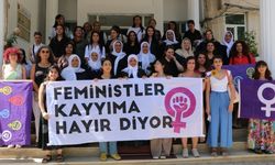 Feminist kadınlardan Yüksekova’da kayyımlara tepki