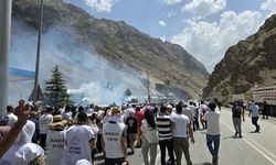 İradeye saygı için Hakkari’ye yürüdüler