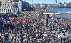 Hamburg’da savaş protestosu