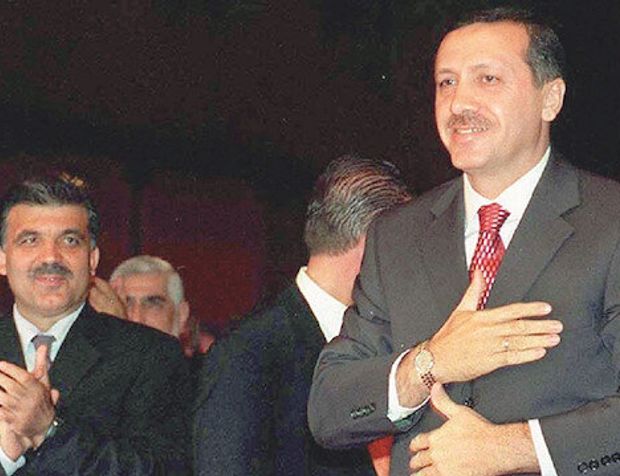 21 yıl önce verdiği oy nedeniyle Erdoğan aday olamamıştı, o isimden yeni açıklama: Olamaz