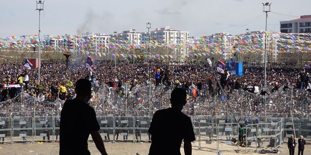Diyarbakır’da kitlesel Newroz sonrası 350 gözaltı