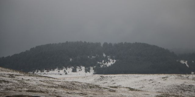 Ardahan’da mayıs ayında kar yağdı