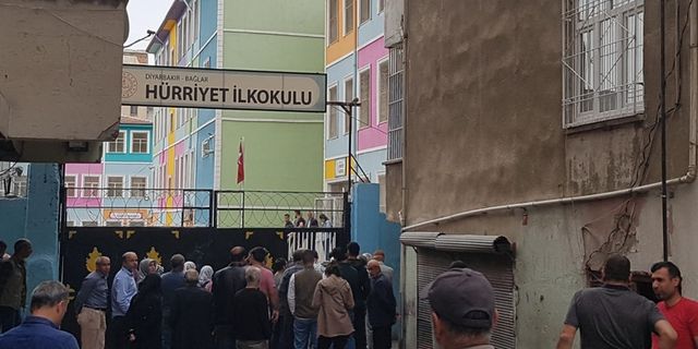 Diyarbakır’da ikinci tur için oy verme işlemi başladı