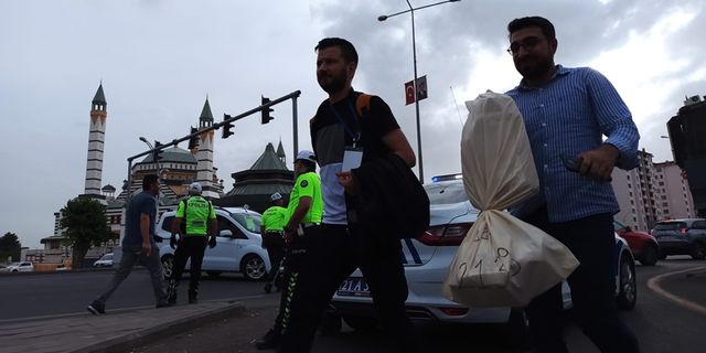 Diyarbakır İl Seçim Kurulu’na ilk oy torbaları ulaştı