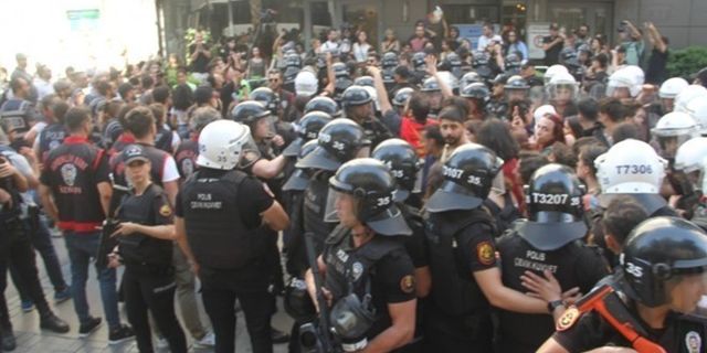 İstanbul’da gözaltına alınan 100 kişi serbest bırakıldı