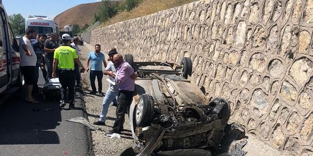 Erzincan’da trafik kazası: 4 yaralı