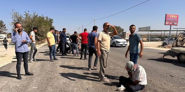 Urfa’da otomobiller kafa kafaya çarpıştı: 4 yaralı