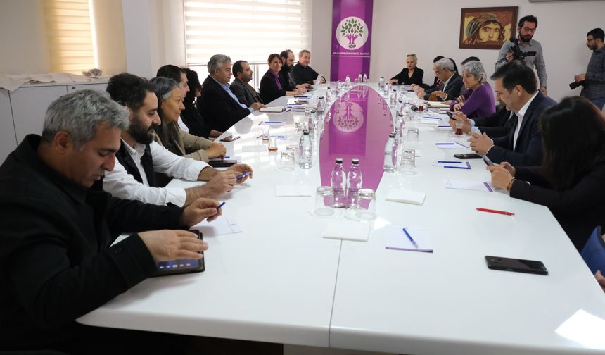 Emek ve Özgürlük İttifakı Cumhurbaşkanlığı adaylığı için ortak tutumunu yakında paylaşacak