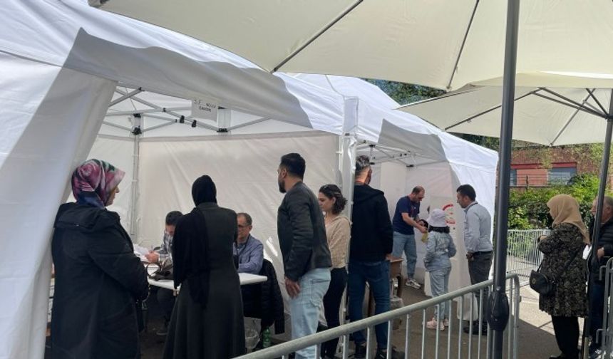 Yurt dışında yarın sandıklar kapanıyor
