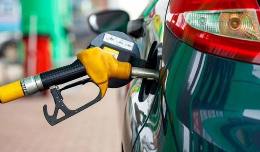 Benzin, motorin fiyatlarına yeni zam