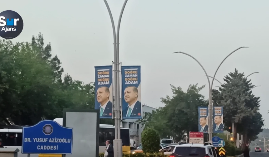 Diyarbakır’da Erdoğan’ın afişleri, seçim yasaklarına rağmen yine indirilmedi