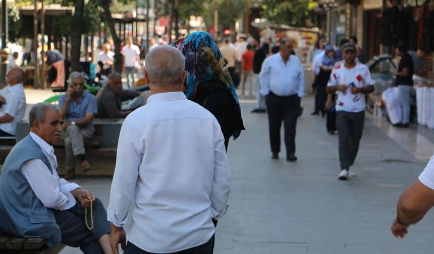 Prof. Dr. Şenyiğit: Eris varyantının yayılım özelliği çok fazla