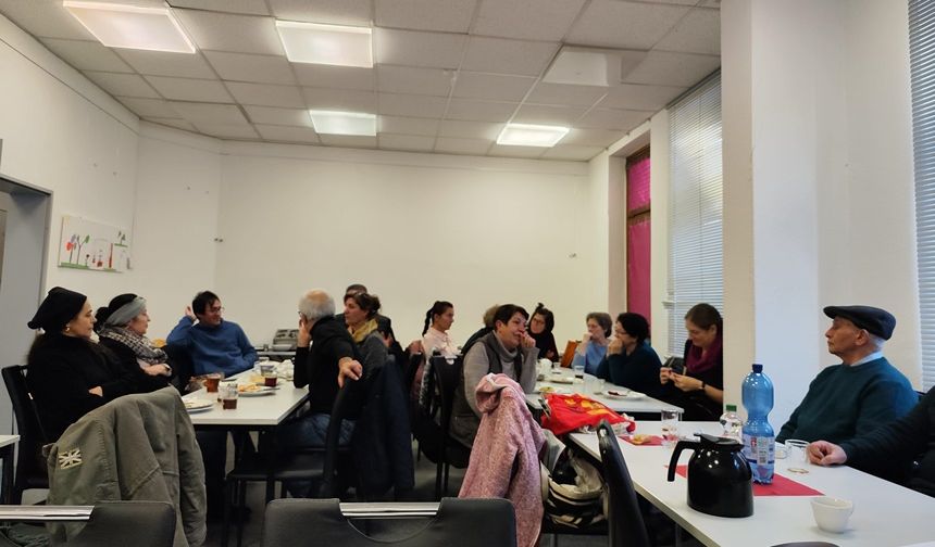 Bielefeld DİDF üye ve çevresiyle kahvaltıda buluştu