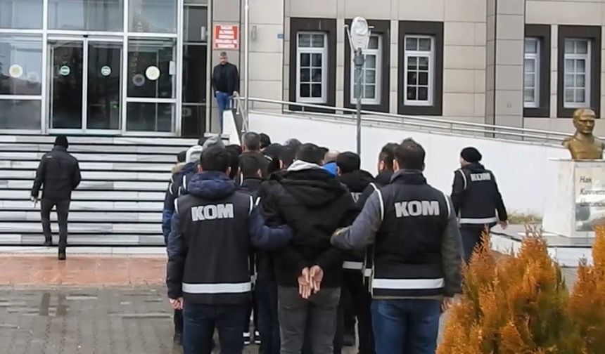 Bitlis’te çalıntı kömür alarmı: 50 kişi gözaltına alındı, Valilik açıklama yaptı