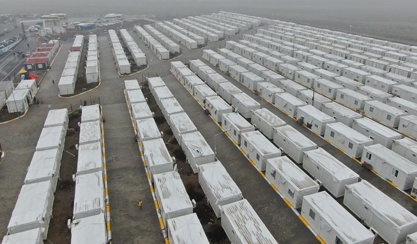 Diyarbakır'da konteyner kentteki depremzedeler TOKİ konutlarını bekliyor