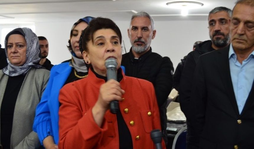 Leyla Zana: Belediyeler zihinlerin temizlenmesi için önemli bir yer
