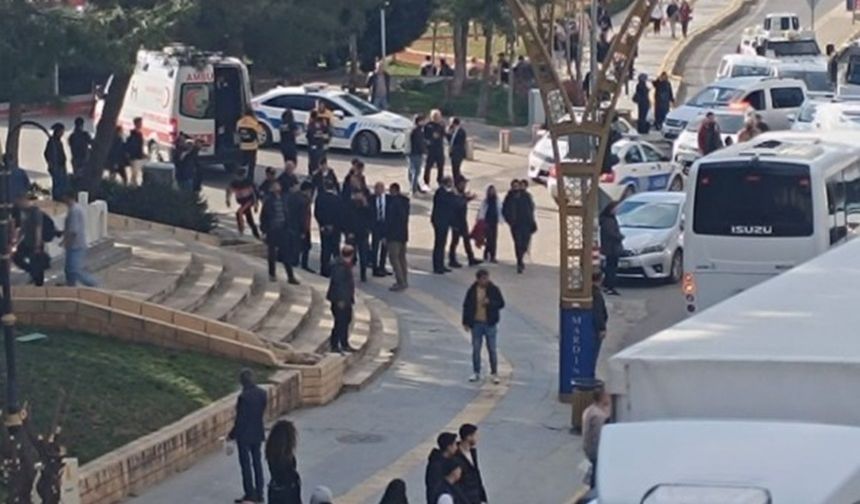 Mardin’de adliye önünde silahlı kavga: Yaralılar var