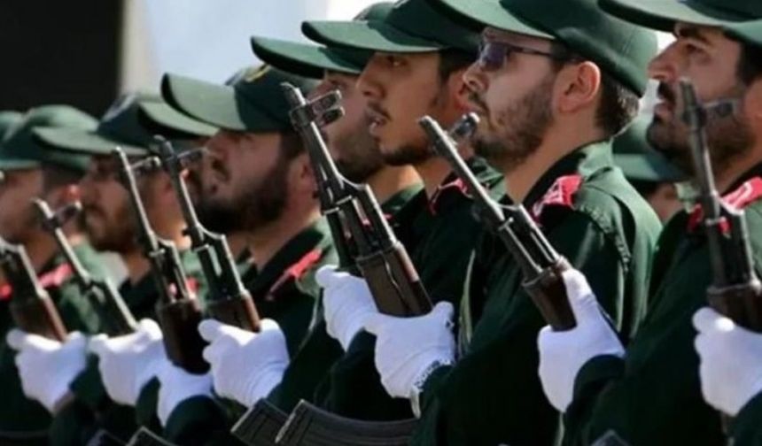 İran Devrim Muhafızlarına saldırı: 28 ölü