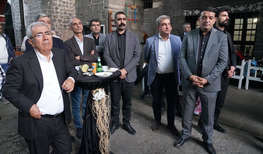 Diyarbakır Büyükşehir Eş Başkanı Hatun: 3 bina dışında belediyenin taşınmazı kalmadı