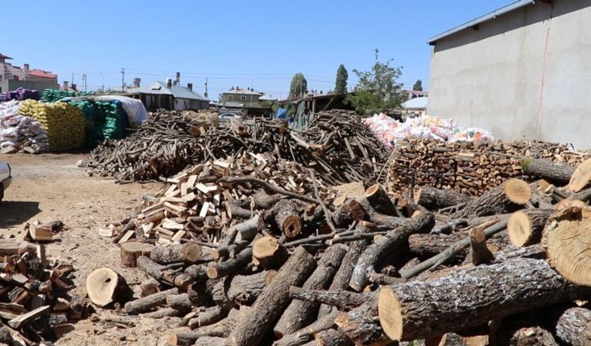 Van’da kömürcülerin iflasta: Yarısı kepenk kapattı