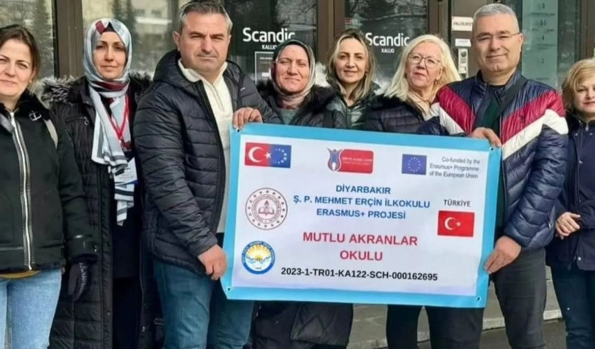 Diyarbakır'daki öğretmenlerden Avrupa’ya çıkarma