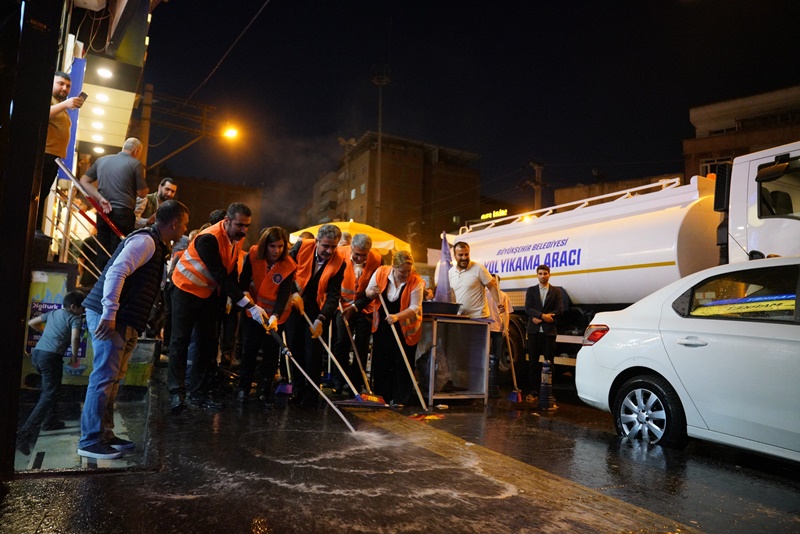 Temizlik Kampanyasi Diyarbakir Belediye